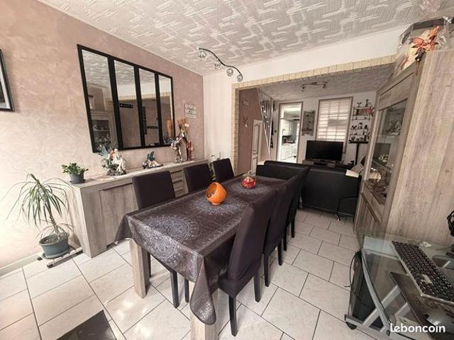 Maison vente à Valenciennes, Raismes