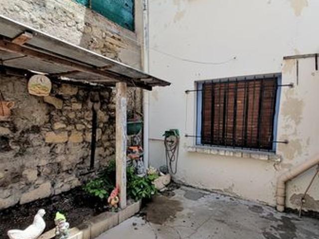 Maison vente à Beaucaire, Gard