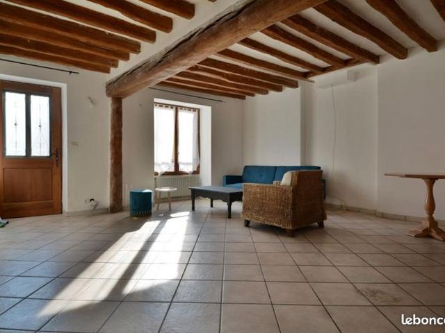 Maison vente à Meaux, Condé-sainte-libiaire