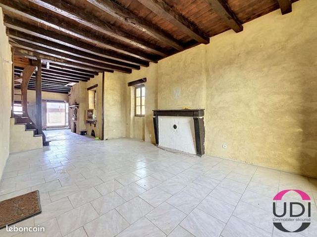 Maison vente à Montluçon, Désertines