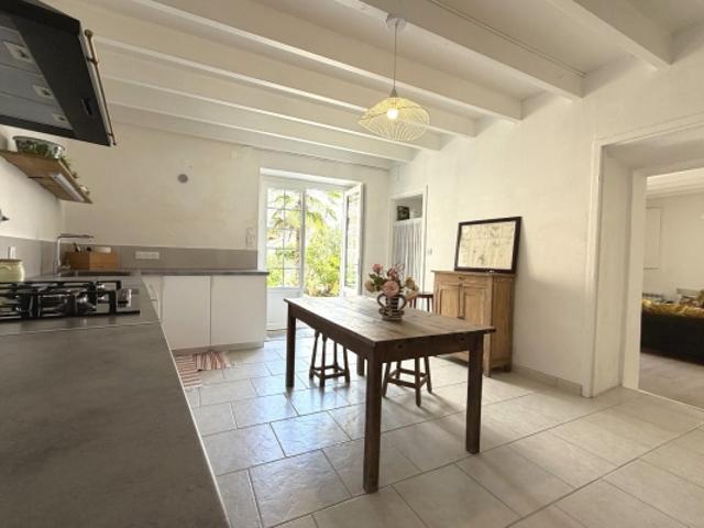 Maison vente à Saintes, Mortagne-sur-gironde