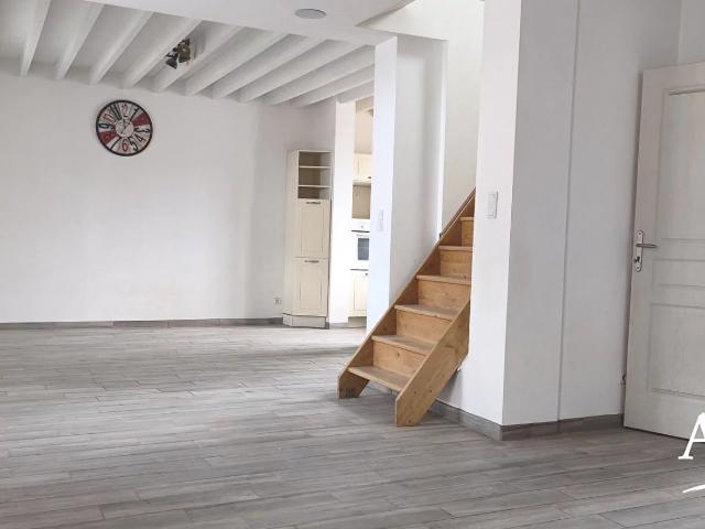 Maison vente à Yèvres, Eure-et-Loir