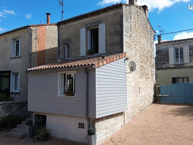 Maison vente à Angoulême, Charente