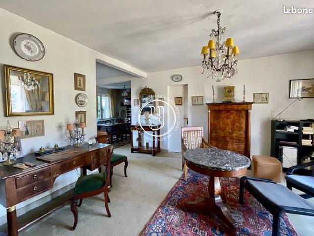 Maison vente à Nîmes, Uzès