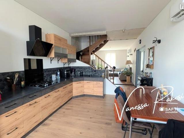Maison vente à Saint-Jean-d'Angély, Matha