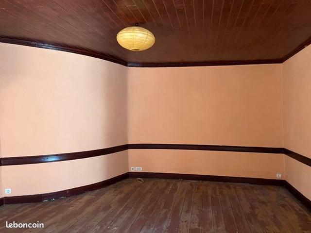 Maison vente à Aurillac, Laroquebrou