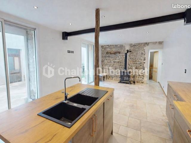 Maison vente à Roanne, Saint-just-la-pendue