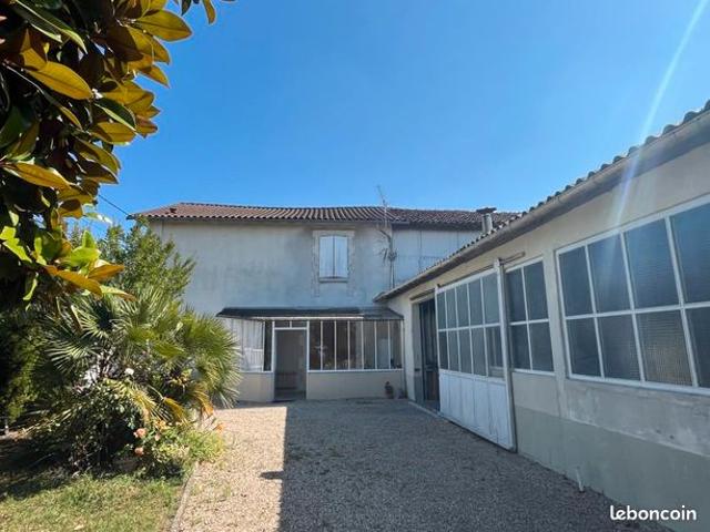 Maison vente à Châteaubernard