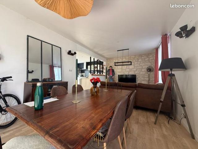 Maison vente à Angoulême, Aignes-et-puypéroux