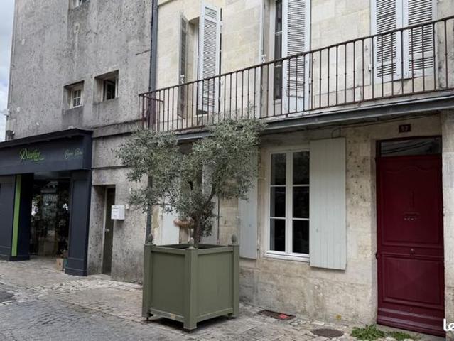Maison vente à Saint-Jean-d'Angély, Saint-jean-d'angély