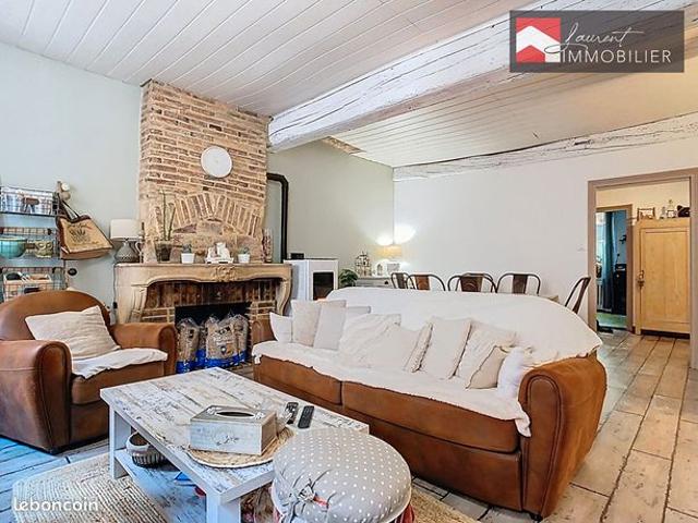 Maison vente à Louhans-Châteaurenaud, Cuisery