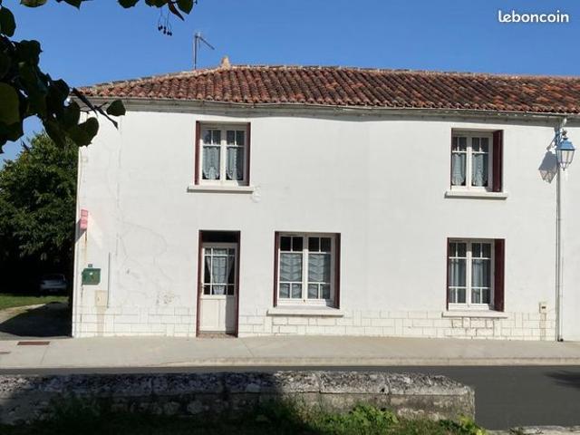 Maison vente à Champagne