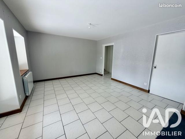 Maison vente à Châteauneuf-sur-Charente, Charente