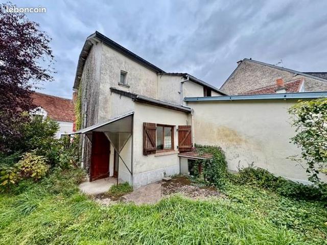 Maison vente à Châteauroux, Levroux