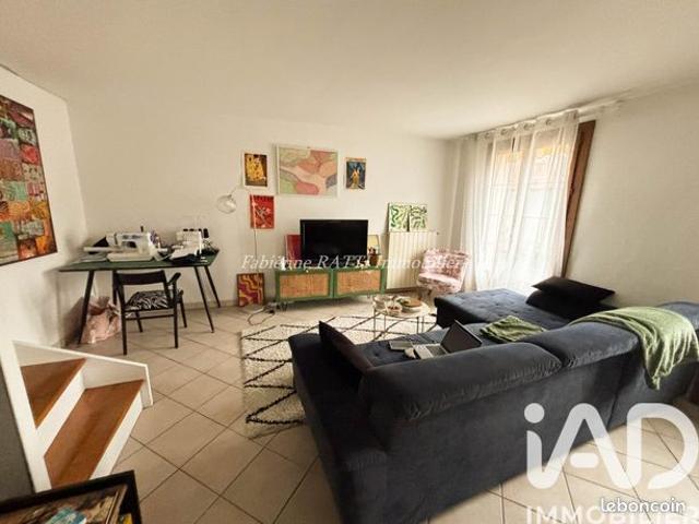 Maison vente à Saint-Germain-en-Laye, Carrières-sur-seine