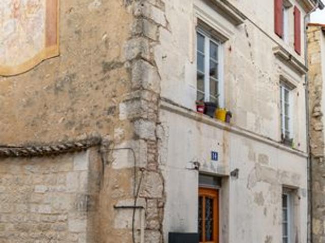Maison vente à Fontenay-le-Comte, Fontenay-le-comte
