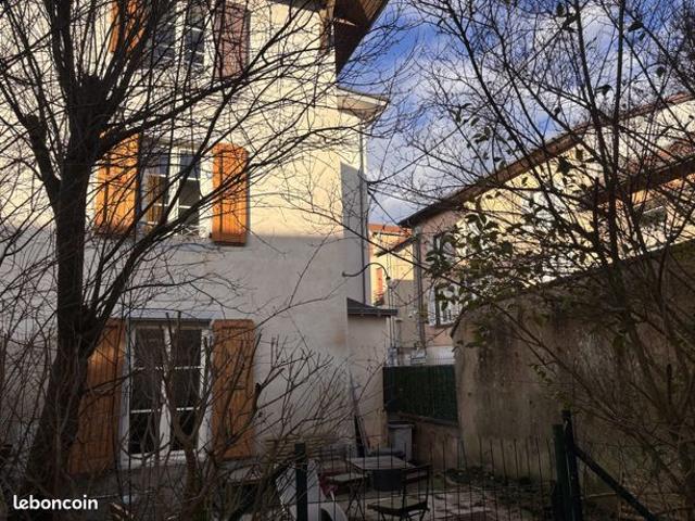 Maison vente à Vienne, Saint-etienne-de-saint-geoirs