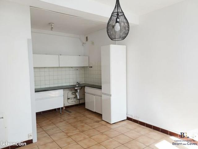 Maison vente à Oloron-Sainte-Marie, Salies-de-béarn