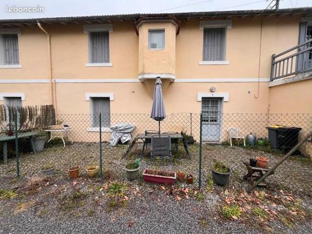 Maison vente à Oloron-Sainte-Marie, Salies-de-béarn