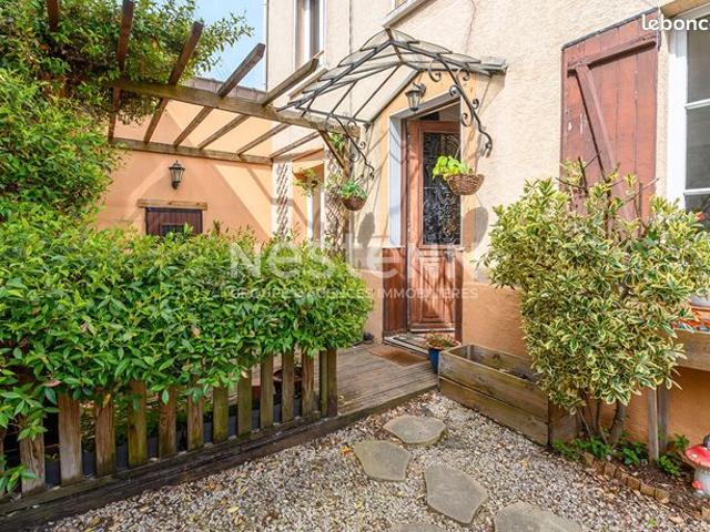 Maison vente à Torcy, Dampmart