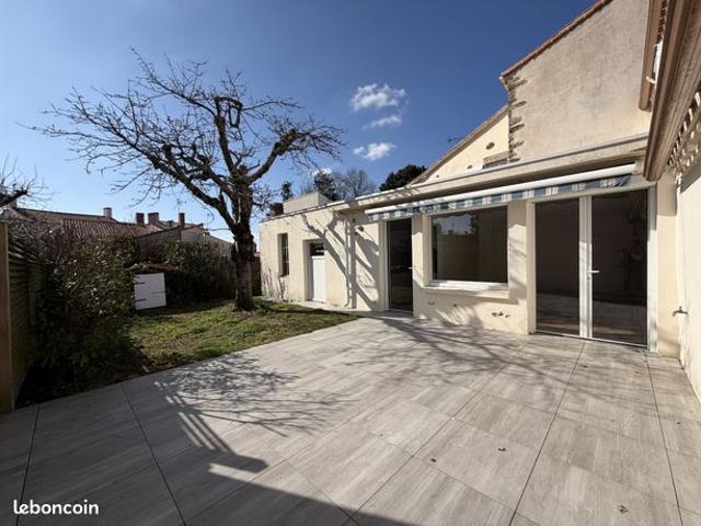 Maison vente à La Roche-sur-Yon, Aizenay