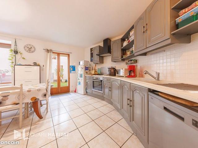 Maison vente à Clermont-Ferrand, Les Martres-de-veyre