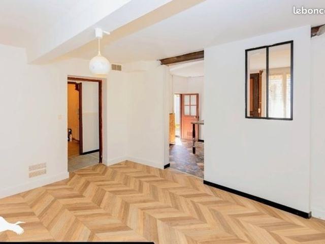 Maison vente à Montmorillon, L'isle-jourdain