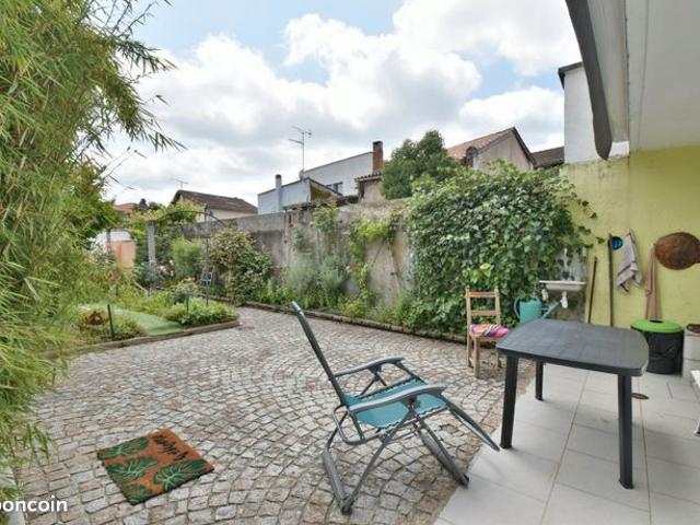 Maison vente à Villeneuve-sur-Lot, Sainte-livrade-sur-lot