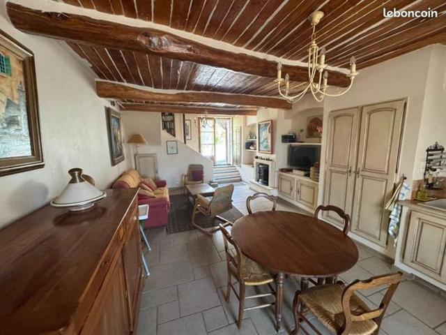 Maison vente à Forcalquier, Montagnac-montpezat