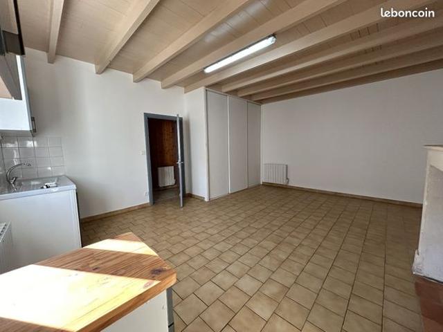 Maison vente à Saintes, Gémozac