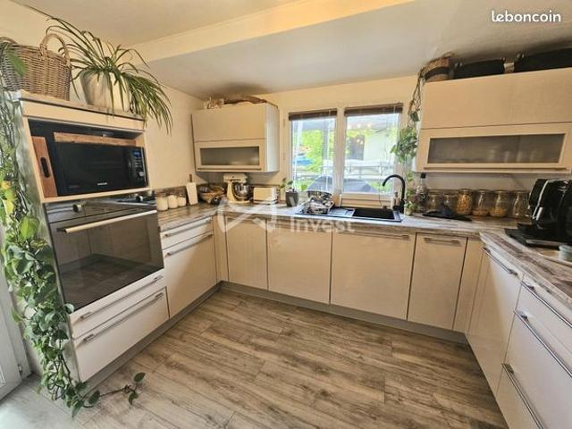 Maison vente à Rouen, Le Houlme