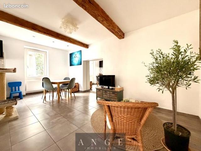 Maison vente à Arrondissement de Toulon, Solliès-toucas