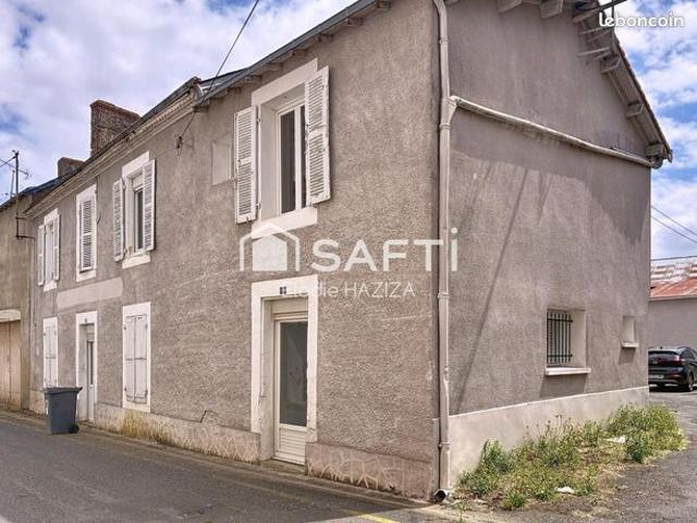 Maison vente à Parthenay, Thénezay