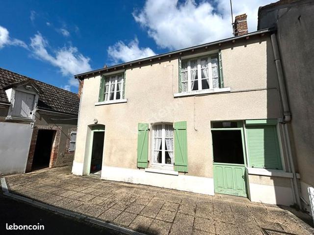 Maison vente à Issoudun, Chabris