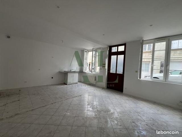 Maison vente à Angers, Pays de la Loire