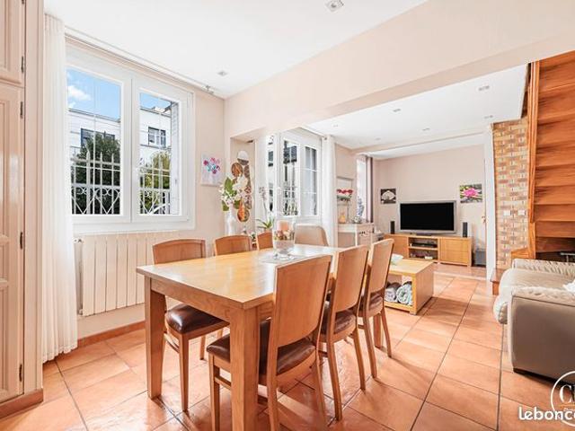 Maison vente à Dreux, Montreuil