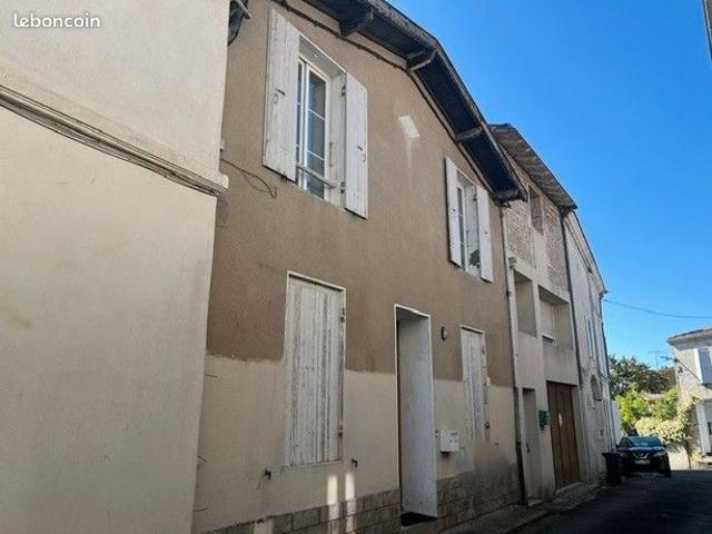 Maison vente à Saintes, Pont-l'abbé-d'arnoult