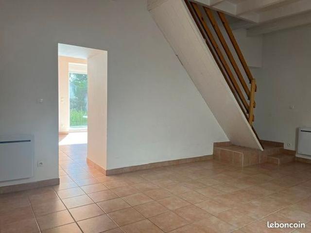 Maison vente à Saintes, Pont-l'abbé-d'arnoult