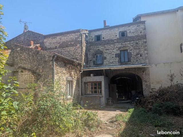 Maison vente à Aubiat, Puy-de-Dôme