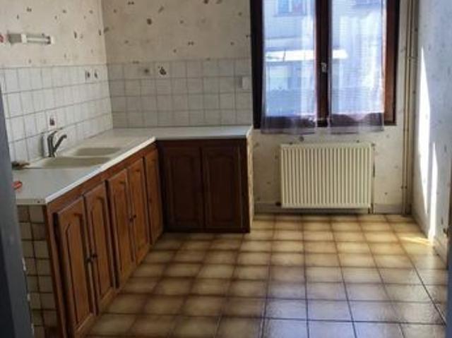 Maison vente à Verdun, Étain