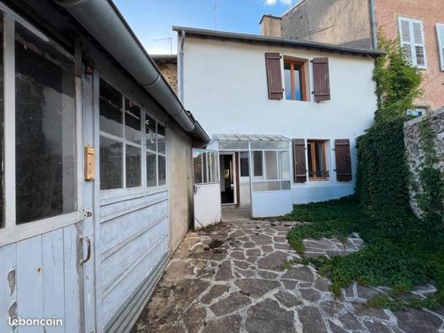 Maison vente à Bellac, Magnac-laval