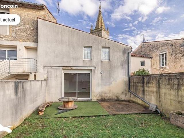 Maison vente à Saintes, Pont-l'abbé-d'arnoult