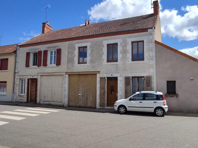 Maison vente à Saint-Amand-Montrond, Châteaumeillant