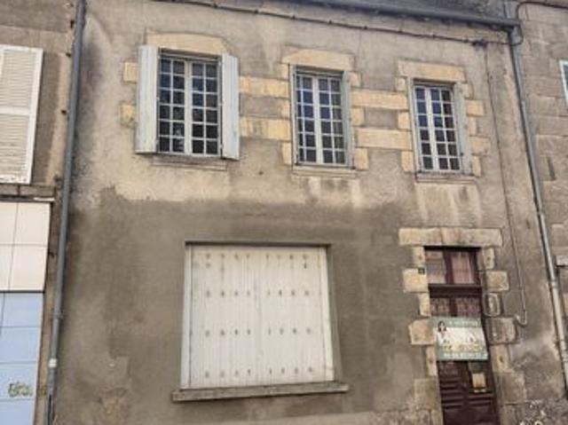 Maison vente à Guéret, Saint-vaury