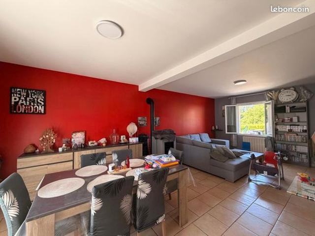 Maison vente à Bourges, Annoix