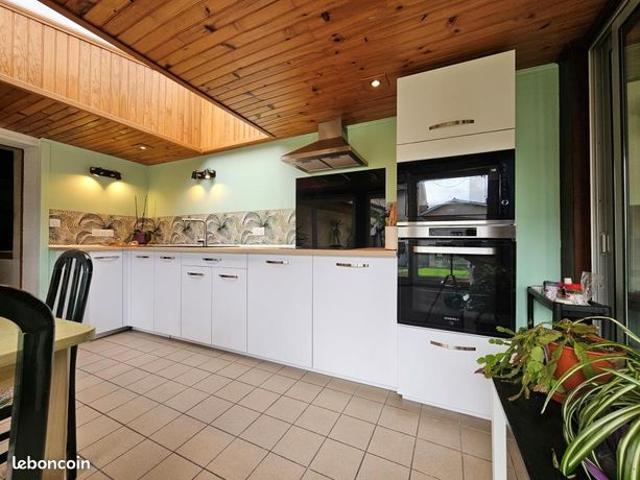 Maison vente à Saint-Yzan-de-Soudiac, Gironde