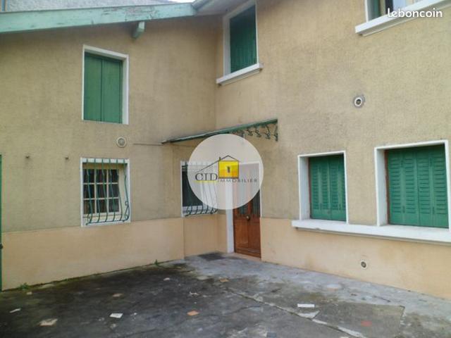 Maison vente à Privas, Saint-priest