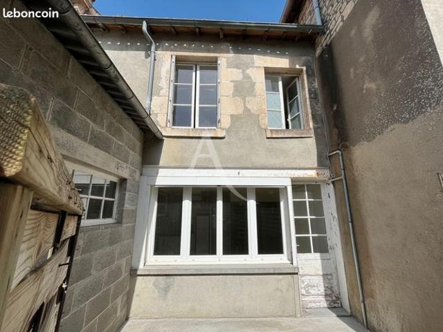 Maison vente à Fontenay-le-Comte, Fontenay-le-comte