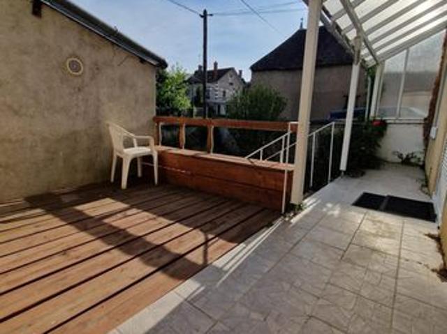 Maison vente à Saint-Amand-Montrond, Châteaumeillant