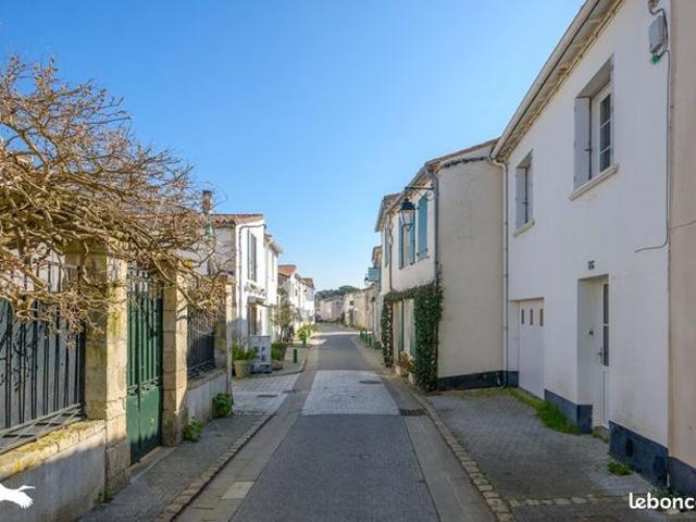 Maison vente à La Rochelle, La Flotte